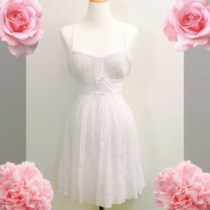 Pretty white dress ♥️